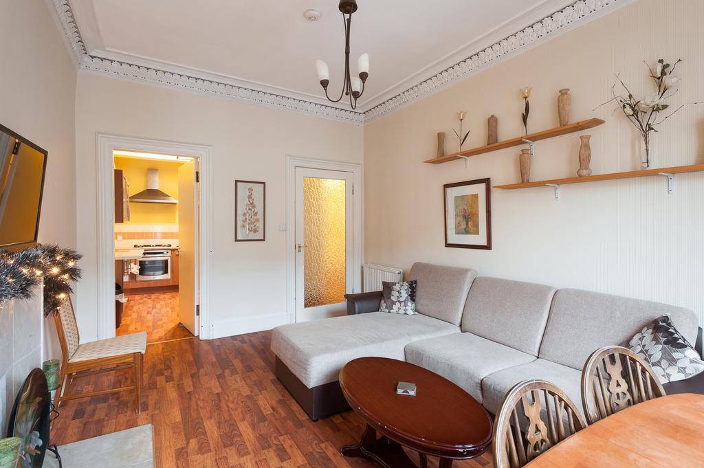 Pitt Street Apartment Beautiful Spacious Apartment Free Parking And Free Sanitizer Edinburgh Pokoj fotografie